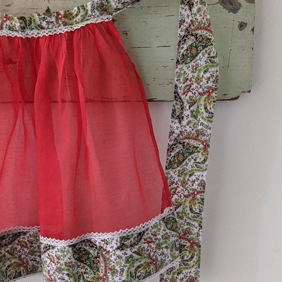 Vintage Handmade Sheer & Paisley Linen Half Apron - Picture 1 of 9